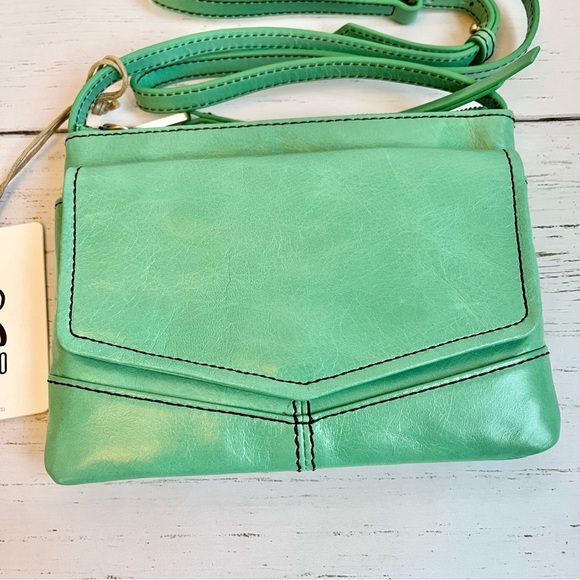 Hobo Amble Leather Crossbody Bag in Mint - new - Picture 8 of 8